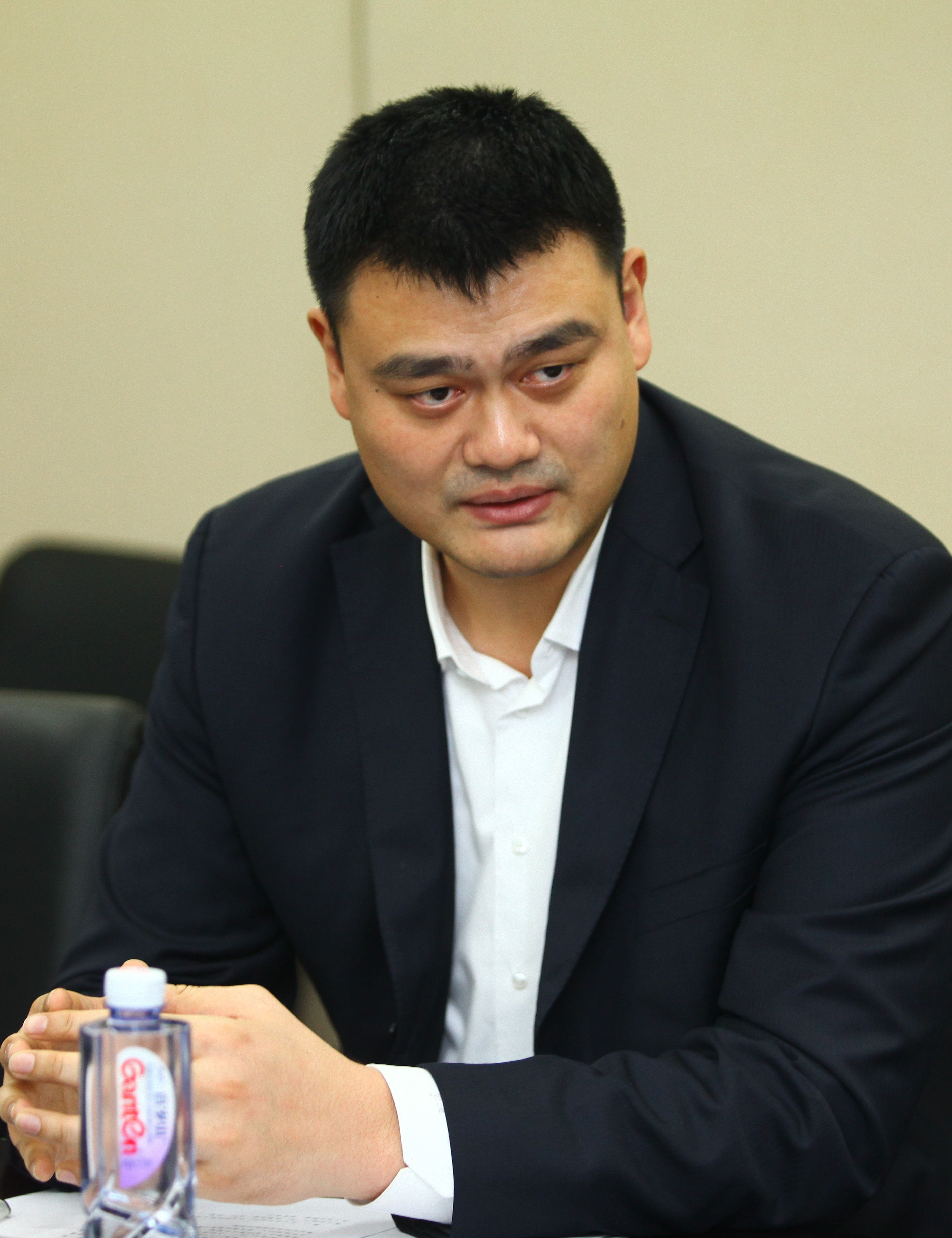 因为个别事
